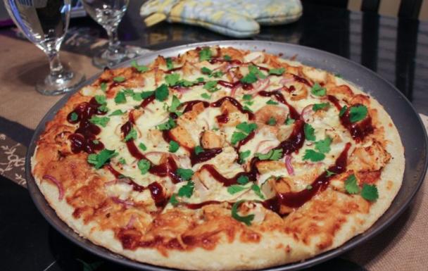 BBQ Chicken Grits Pizza