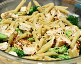 Broccoli and Garlic Pasta