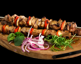 Chicken Kebabs with Roasted Red Onions