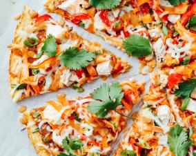 Chicken Pizza with Thai Flavors