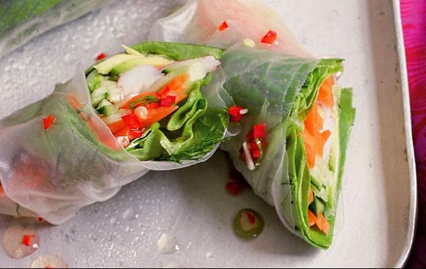 Chicken  Summer Rolls