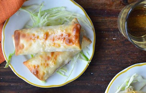 Crispy Baked Chicken Spring Rolls