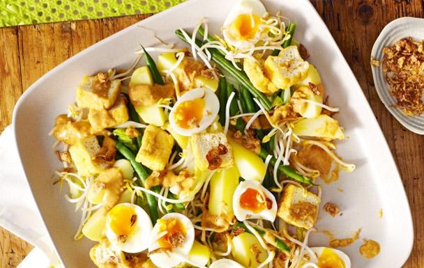 Gado Gado - Egg & Vegetable Salad