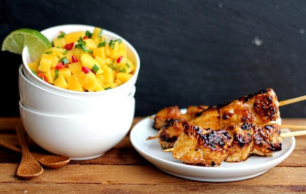 Healthy Chicken Kebabs with Mango Slices