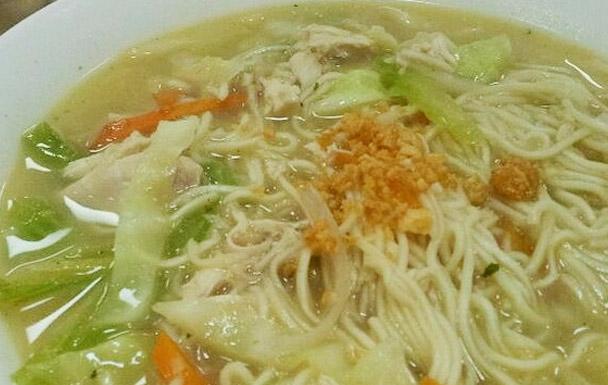 Pinoy Chicken Noodle Soup