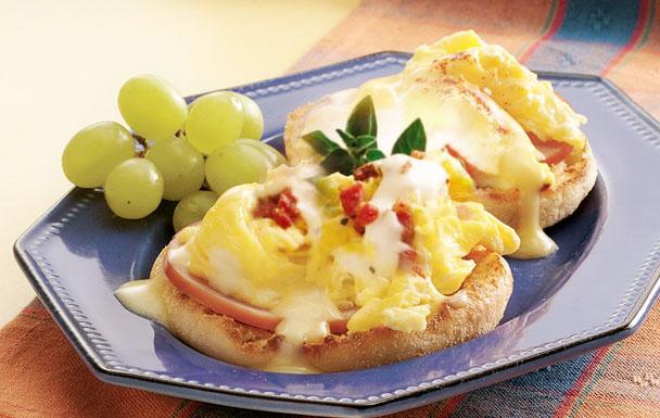 Artichoke-Scrambled Eggs Benedict