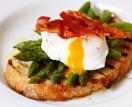 Asparagus and Soft Eggs on Toast