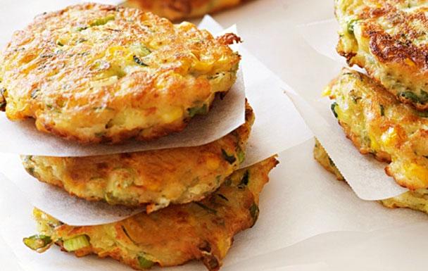 Healthy Chicken and chickpea fritters